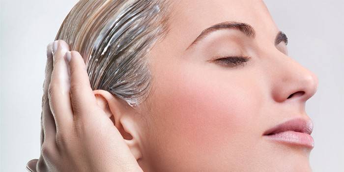 Maschera sui capelli