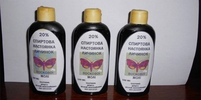 Алкохолна тинктура личинки
