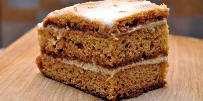 En skive Praha hjemmelaget kake