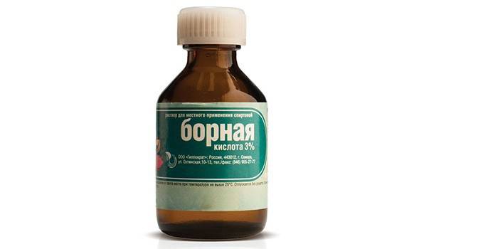 Βορικό οξύ σε ένα μπουκάλι