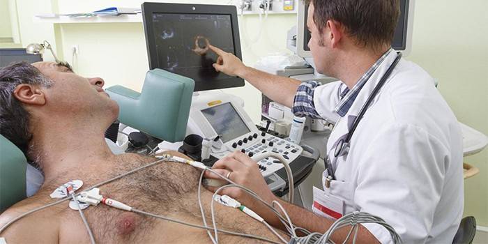 Un homme est diagnostiqué avec un coeur
