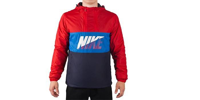 Anorak จาก Nike