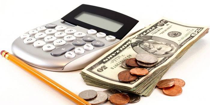 Pera, calculator at lapis.