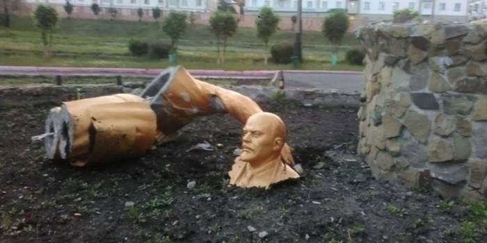 Monument ruinat
