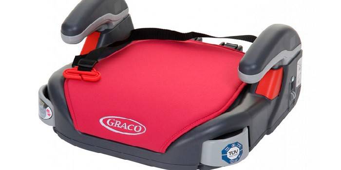 سيارة بلاستيكية معززة مع مساند للذراع Graco