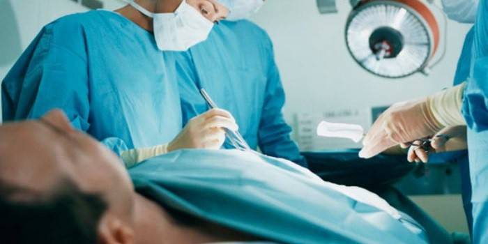 Phẫu thuật tuyến tiền liệt
