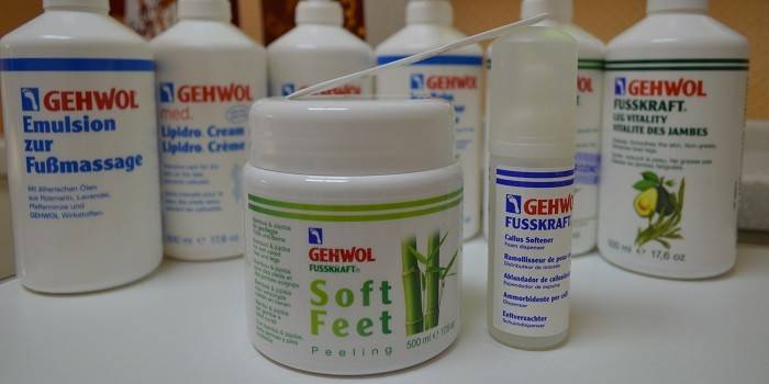 Produits cosmétiques pour pédicure