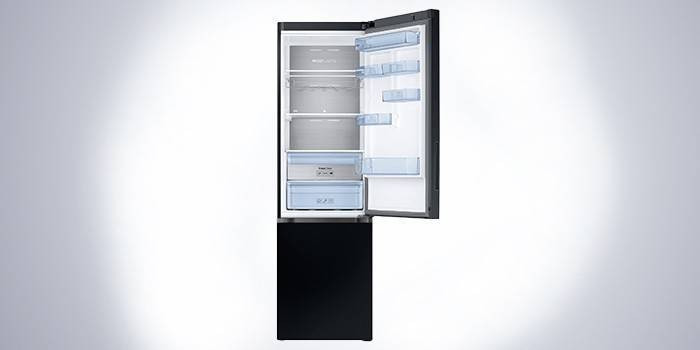 Μαύρο ψυγείο Samsung RB37K63412C / WT με συμπιεστή αντιστροφέα