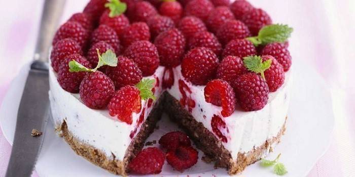 Málna csokoládétorta