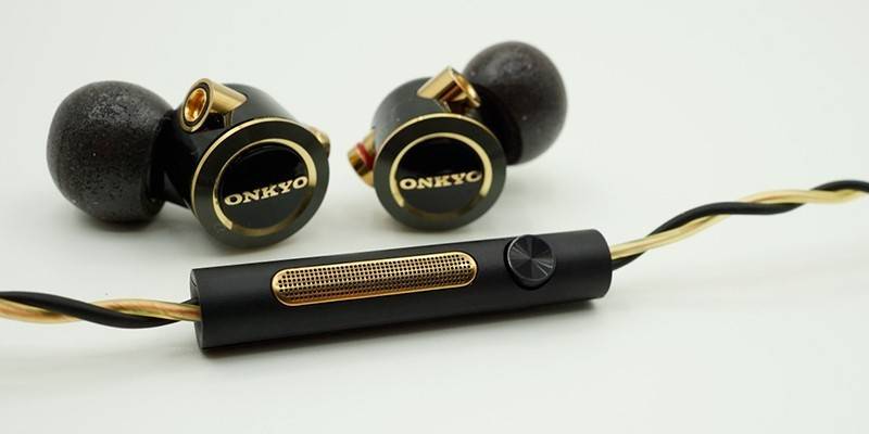 ONKYO E900M