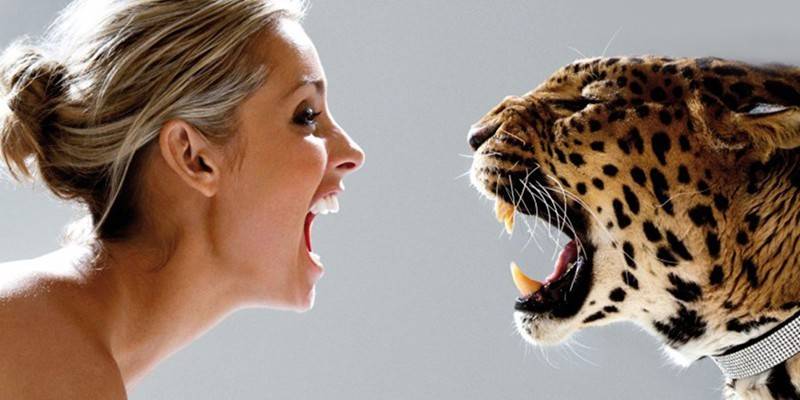 Meitene un Leopards