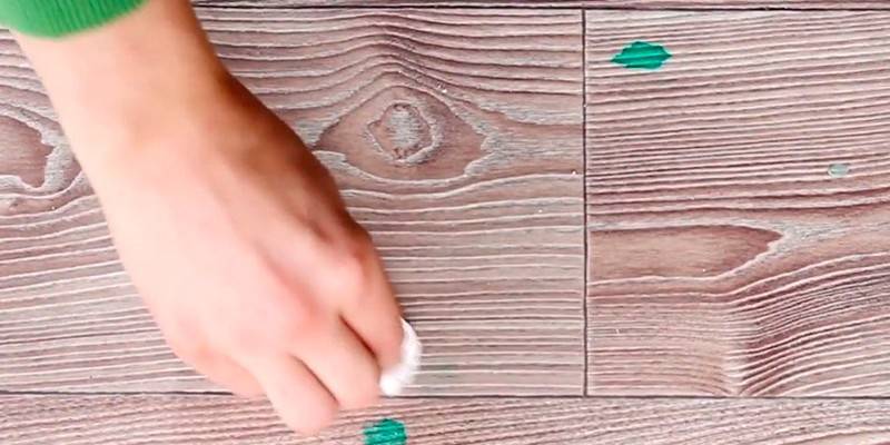Ang proseso ng paglilinis ng linoleum