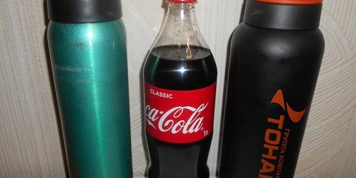 Thermos at carbonated na inumin