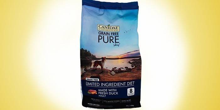Canidae السماء النقية