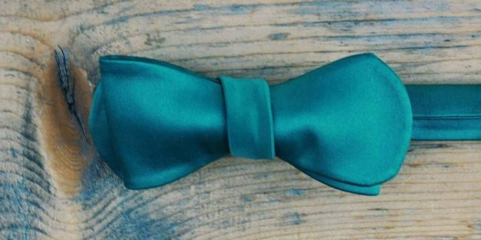 Erkekler için saten kelebek ARMEN design Yeşil yuvarlak