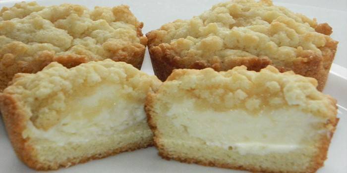 Shortcakes mit Quarkfüllung