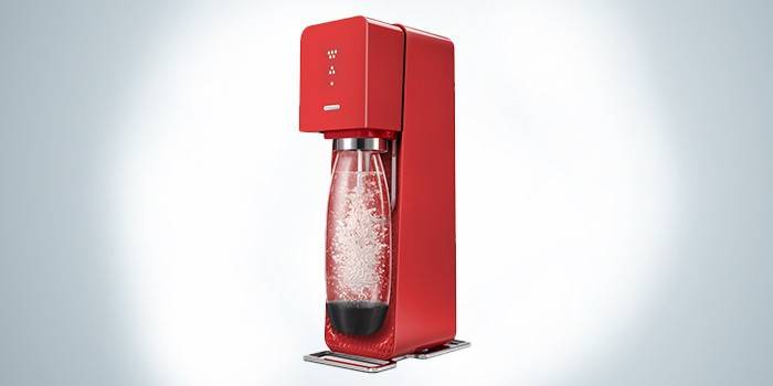 Soda sifón s niekoľkými stupňami sýtených nápojov SodaStream Source