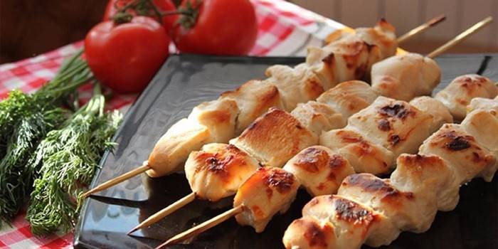 Pinchos hoặc kebab Tây Ban Nha