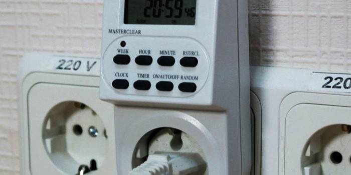 Elektrinis laikmatis lizduose