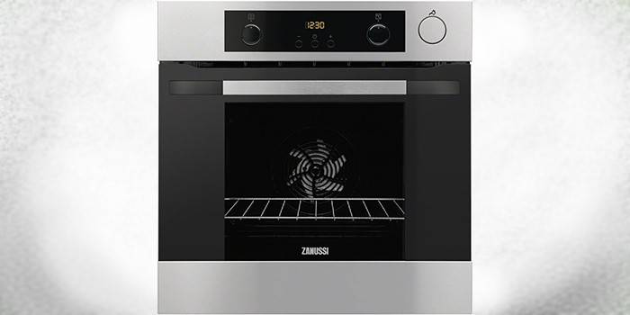 Four encastrable Zanussi
