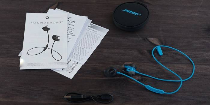 Bose SoundSport Pulse Wireless Headphones