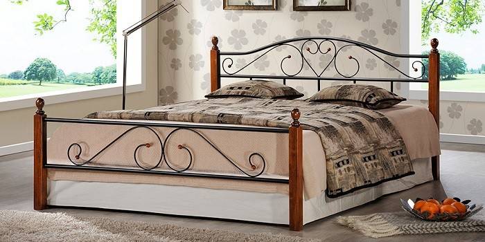 Geschmiedetes Bett hergestellt in Malaysia AT 815 Tetchair