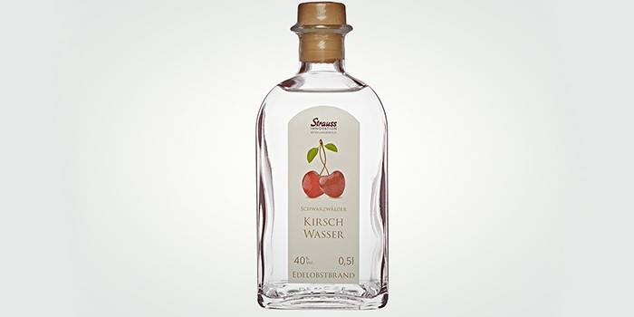 Gerkite „Kirsch Wasser“