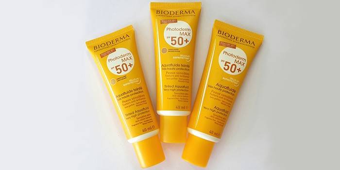 Aurinkovoide PhotoDerm Aquafluide MAX SPF 50+