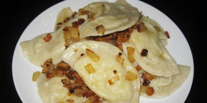 Kızarmış soğan ile patates dolması köfte