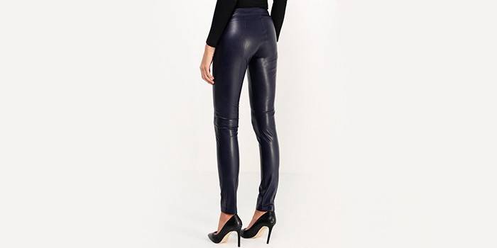 GUESS en matériau naturel