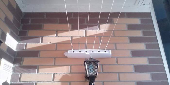 Gimi Rotor-6 ÚJ ruhaszárító az erkélyen