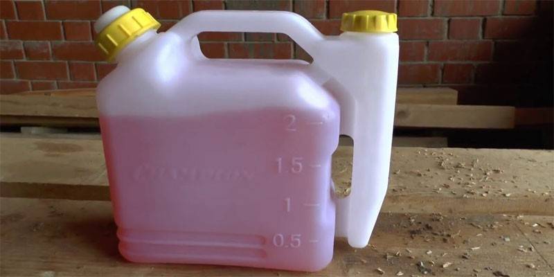 Mga panuntunan para sa pag-iimbak ng pinaghalong gasolina at pampadulas