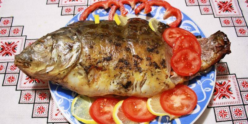 خبز مع الطماطم