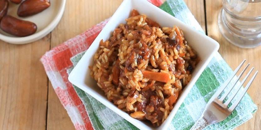 Pilaf กับถั่ว