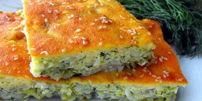 Rýchly Jellied Pie s kapustou