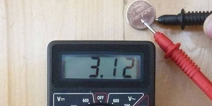 Verificando a bateria na placa-mãe