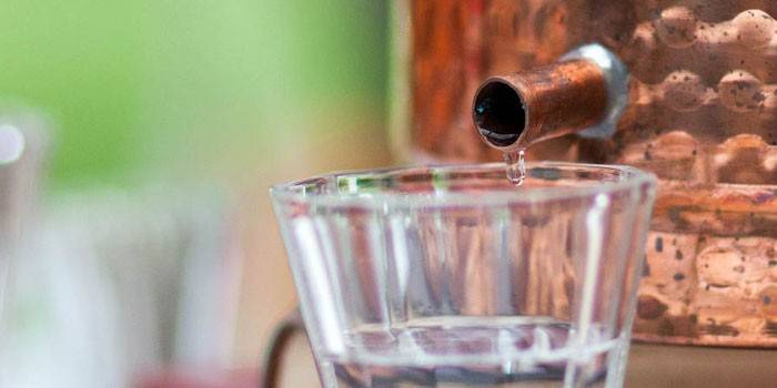 Distillation de Moonshine