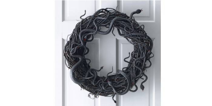 Guirlande sur la porte