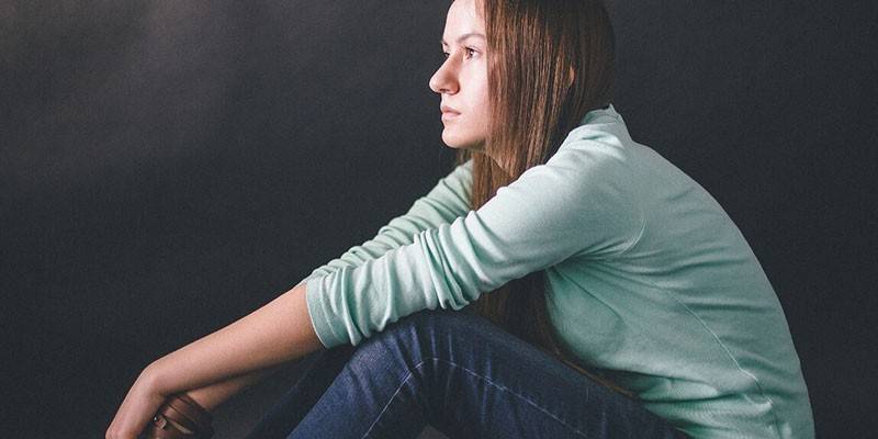 La ragazza ha una sindrome depressiva