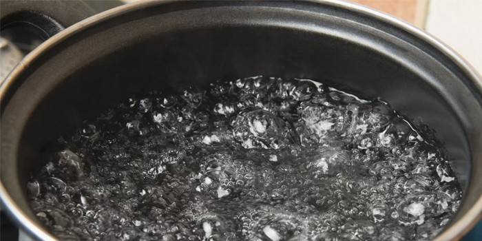 Ang kumukulo ng tubig